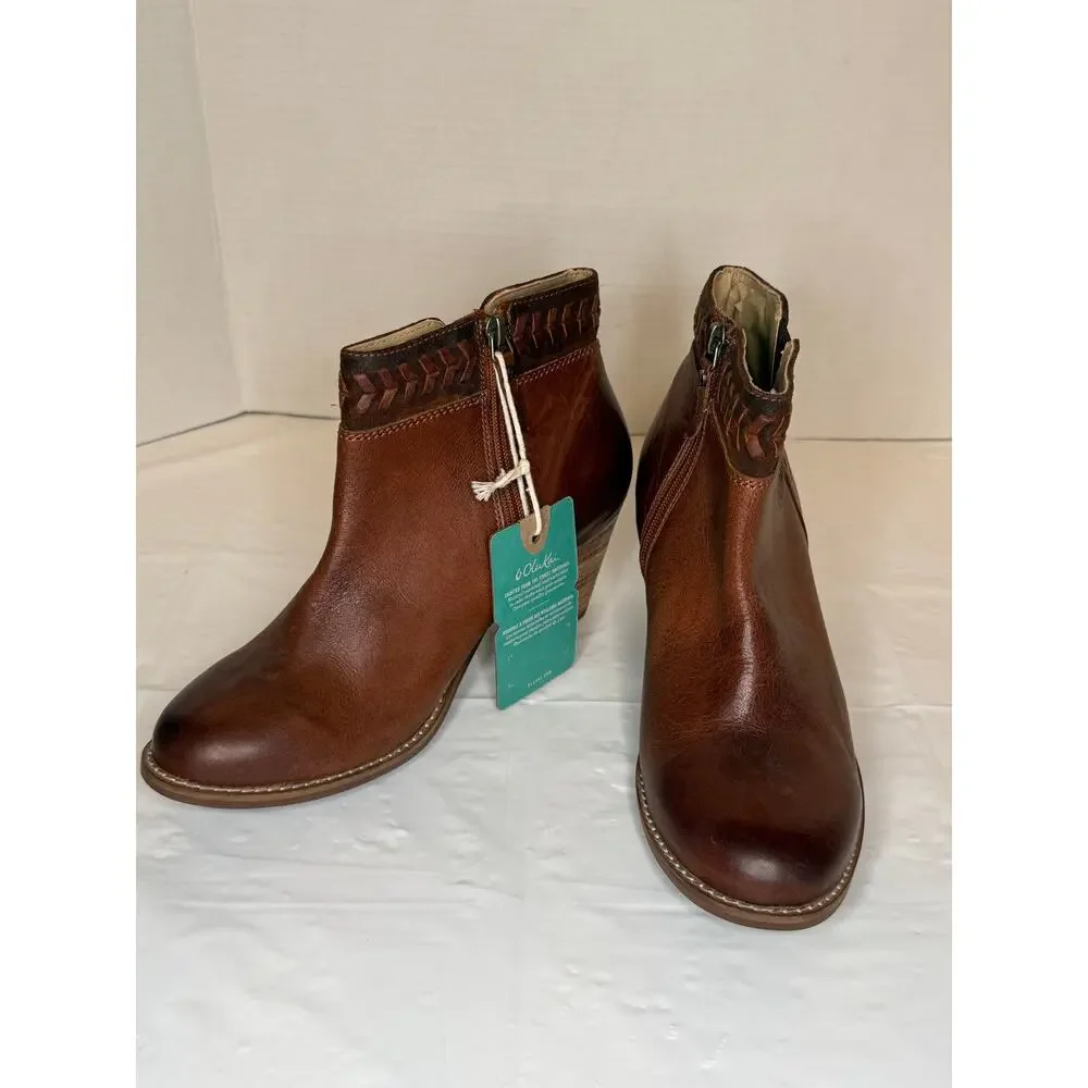 OluKai Kamahoi Ankle Booties Sz 8 NWT